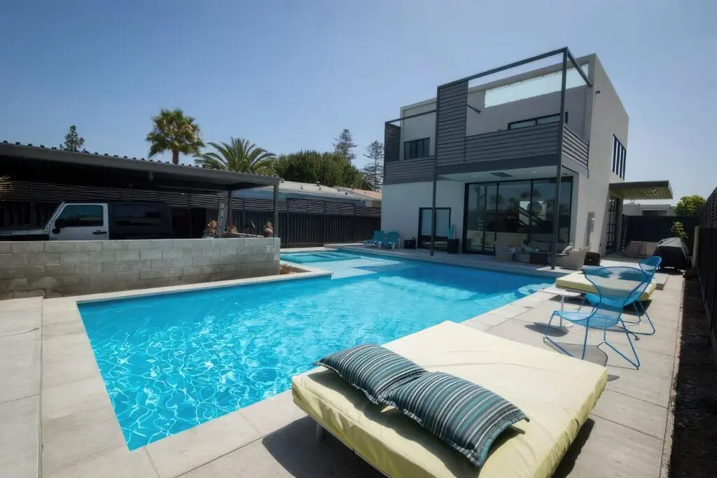 Modern Home with Clear Blue Pool | Pool Contractors Nashville